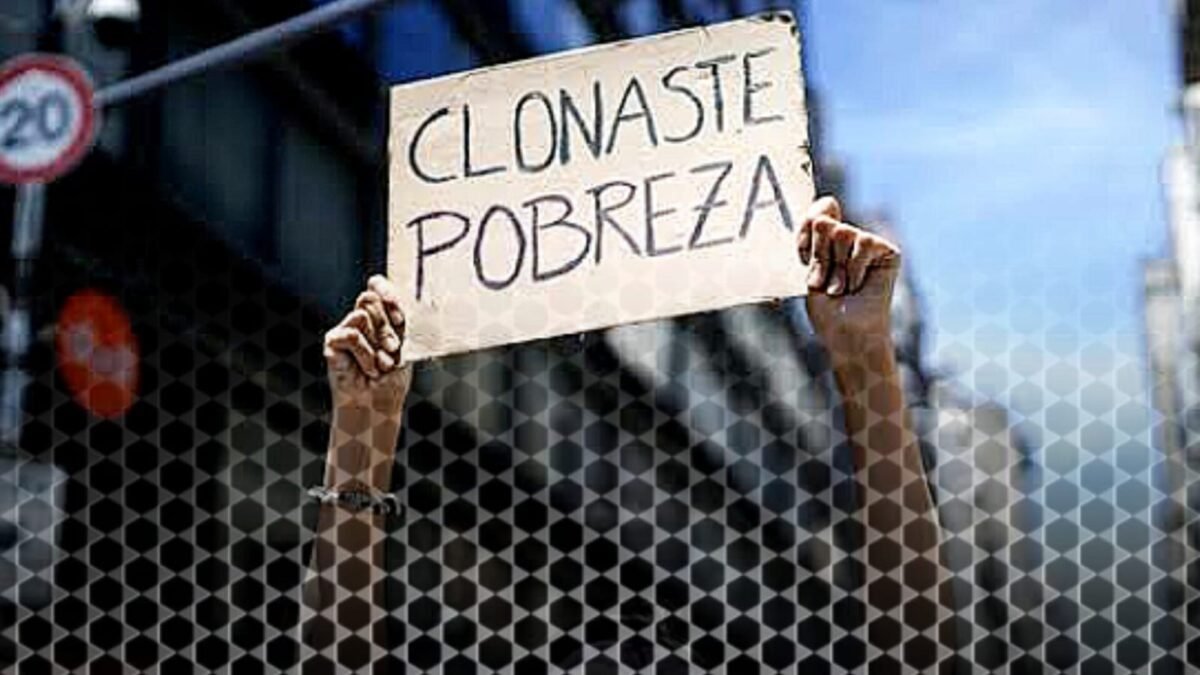 Crónica del Descontento: La Lucha en las Calles y el Silencio de las Cúpulas