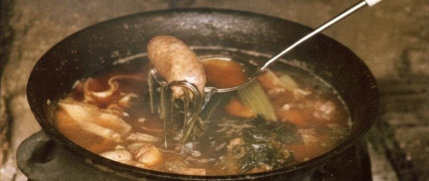 Sabores con Historia: El Origen de la Identidad Culinaria Argentina Sabores con Historia: El Origen de la Identidad Culinaria Argentina