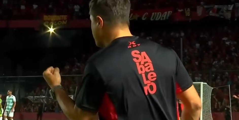 Empate con Sabor a Poco en el Brigadier López: Colón y Ferro Repartieron Puntos Empate con Sabor a Poco en el Brigadier López: Colón y Ferro Repartieron Puntos