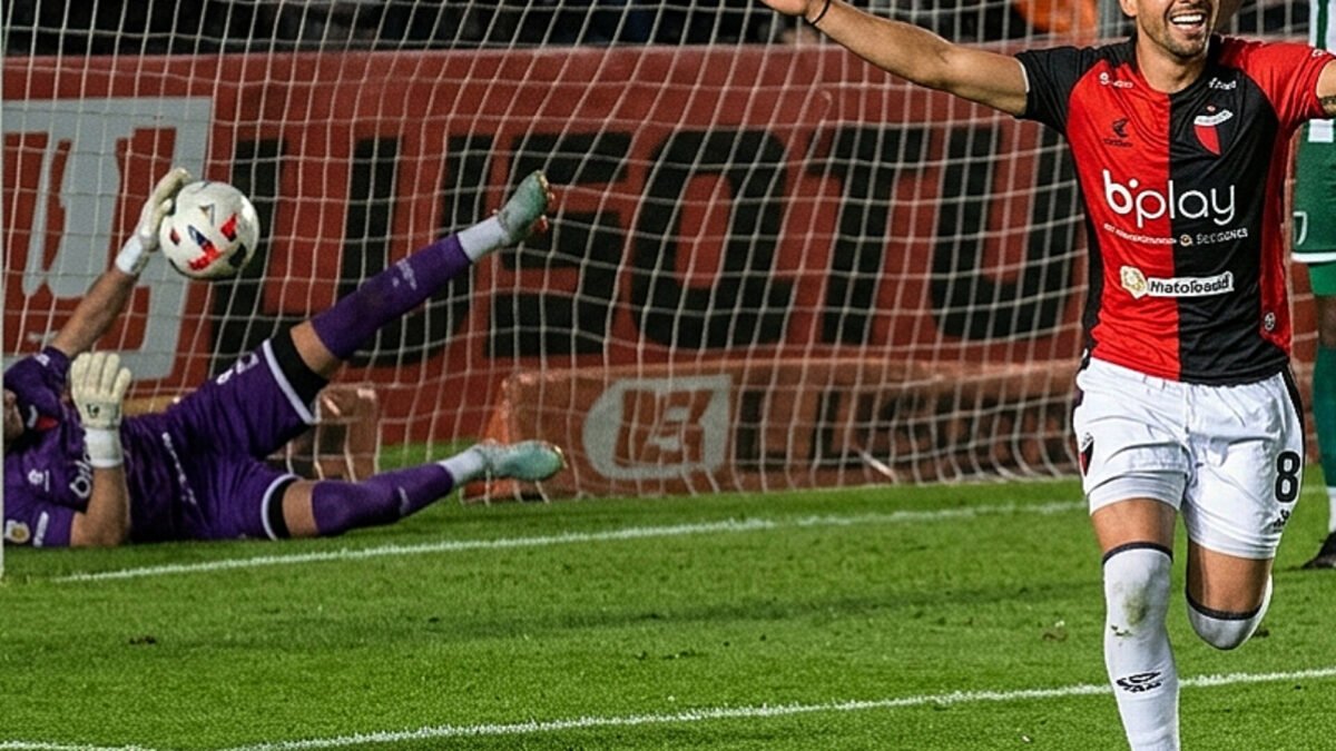 Colón de Santa Fe cumplió en Santa Fe - Fue 3 a 0 frente a San Miguel.