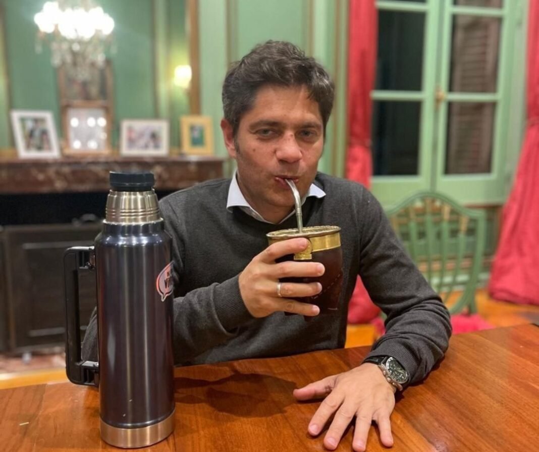 El gobernador en su laberinto.